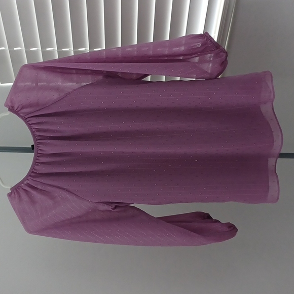 White House Black Market Blouse - Picture 8 of 13